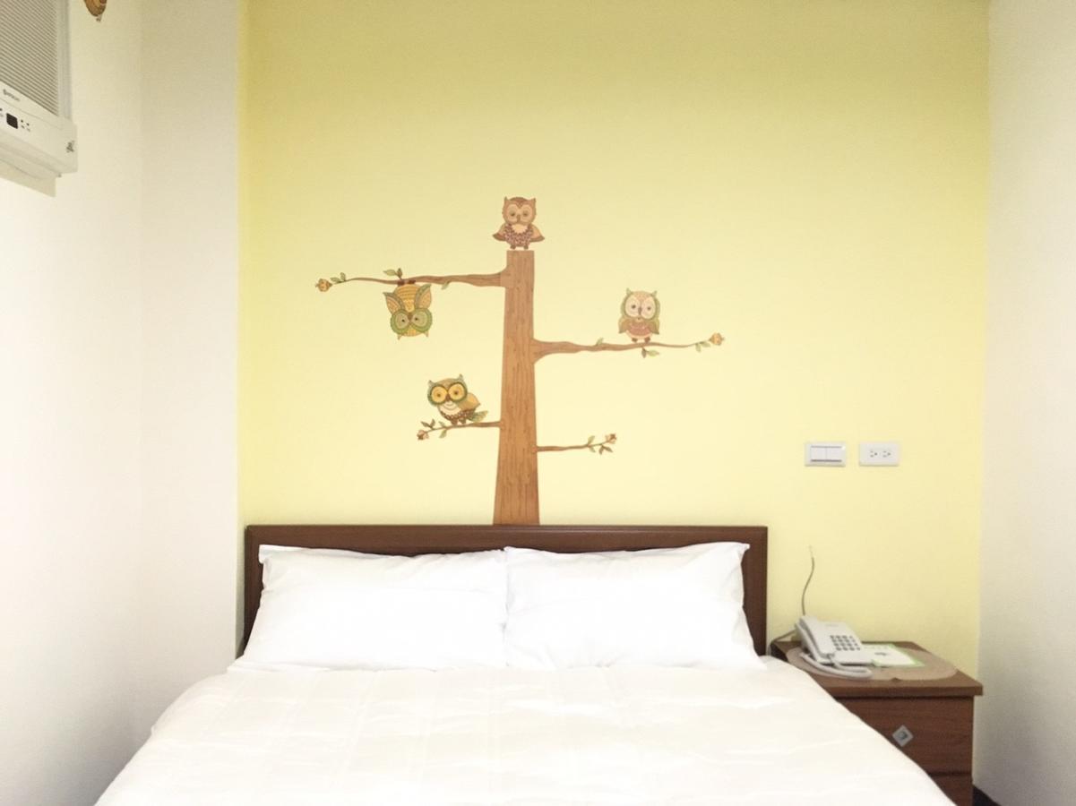 Hfun Hotel Kaohsiung Exterior photo